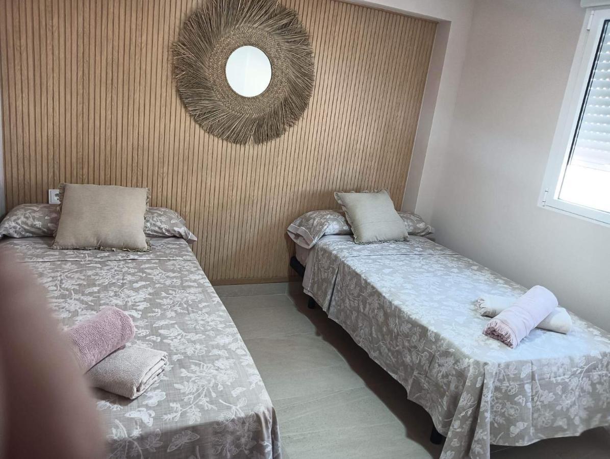 Apartamento Alejandro Gandia Playa Con Vistas Al Mar, Parking! Playa de Gandia Kültér fotó